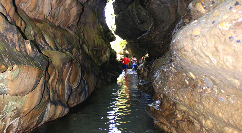 Robber's Cave
